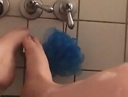 Sexy BathTub Footjob